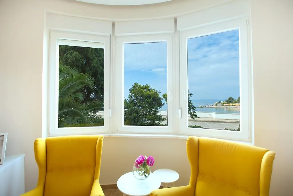 Apartments Sand Beach