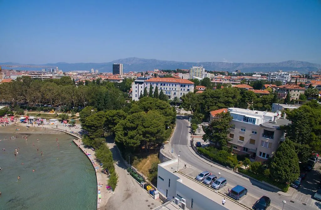 Apartments Sand Beach Split 0*,
