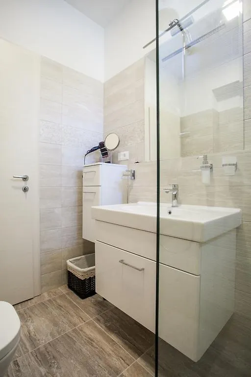 Apartments Sand Beach Split Croacia